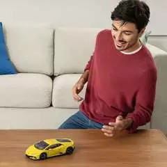 Puzzle 3D Lamborghini Huracán EVO jaune - Image 3 - Cliquer pour agrandir