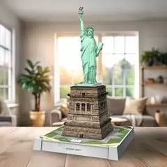 Statue de la Liberté illuminée - Image 6 - Cliquer pour agrandir