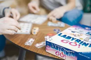Labyrinth GO! Jeux;Jeux de société pour la famille - Image 9 - Ravensburger